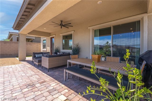 924 Calluna Hills Lane, Las Vegas, NV 89138