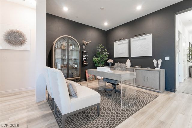 924 Calluna Hills Lane, Las Vegas, NV 89138