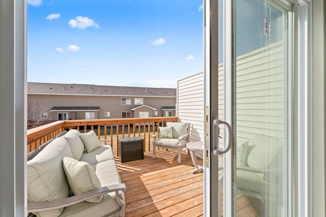 5104 61st Street NW, Rochester, MN 55901