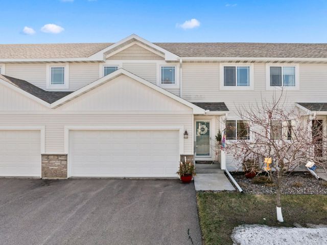 5104 61st Street NW, Rochester, MN 55901