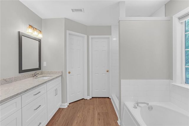 3527 Chastain Glen Lane NE, Marietta, GA 30066