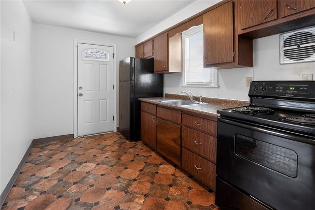 4036 Greensburg Pike, Forest Hills Boro, PA 15221