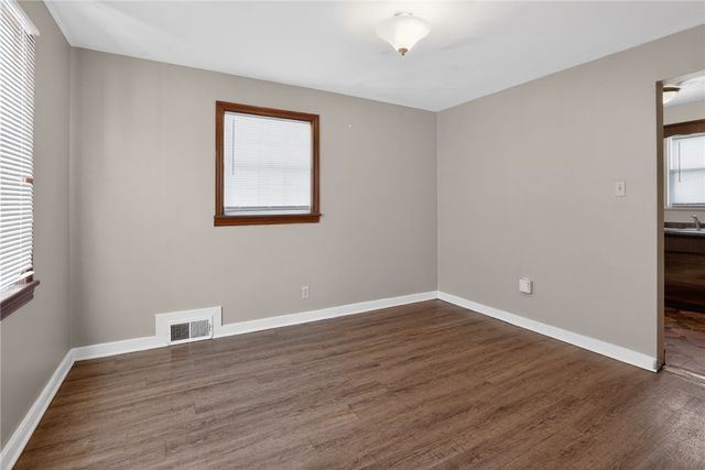 4036 Greensburg Pike, Forest Hills Boro, PA 15221