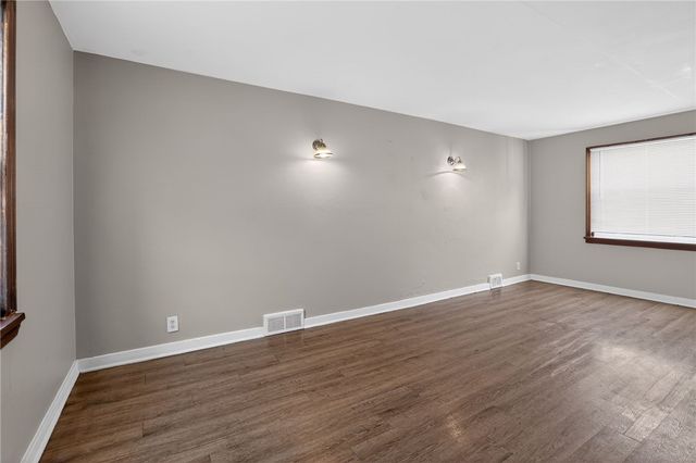 4036 Greensburg Pike, Forest Hills Boro, PA 15221