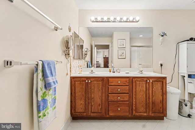 115 REAGAN DR, Sellersville, PA 18960