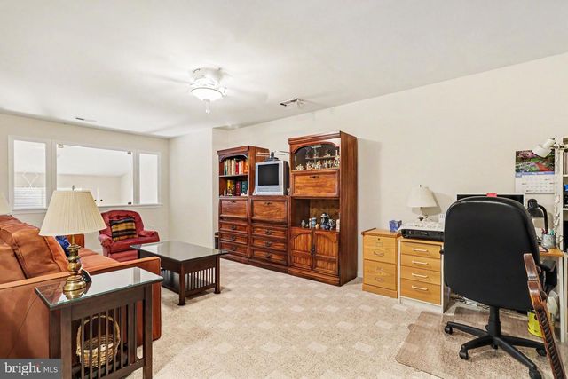 115 REAGAN DR, Sellersville, PA 18960