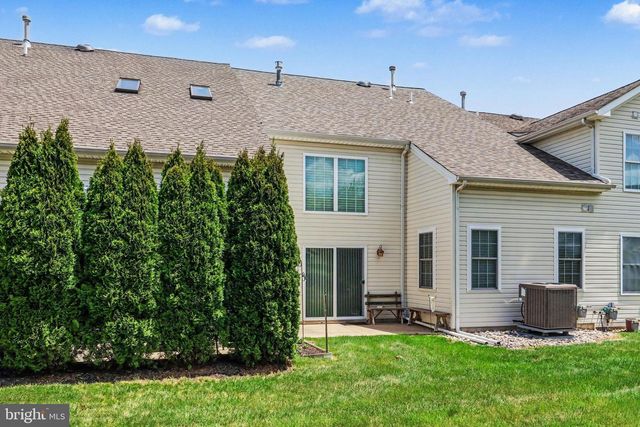 115 REAGAN DR, Sellersville, PA 18960