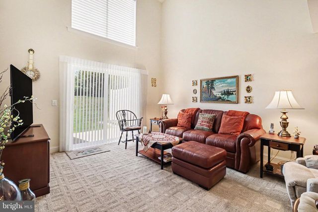 115 REAGAN DR, Sellersville, PA 18960