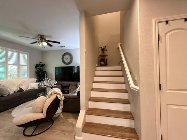 900 Old Oak Lane 3, Hayward, CA 94541