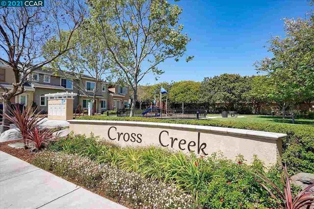 900 Old Oak Lane 3, Hayward, CA 94541