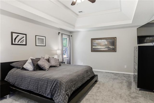 11012 N McGee Street, Kansas City, MO 64155