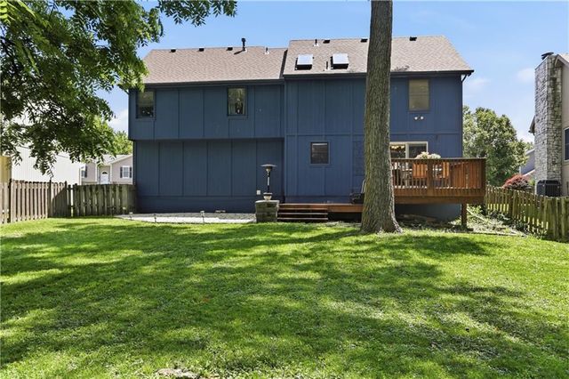 11012 N McGee Street, Kansas City, MO 64155