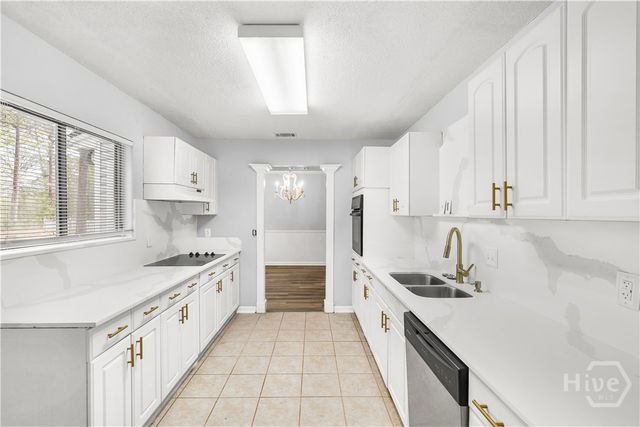 204 Topi Trail, Hinesville, GA 31313