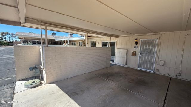 10537 W COGGINS Drive, Sun City, AZ 85351