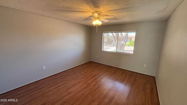 10537 W COGGINS Drive, Sun City, AZ 85351