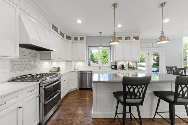 2367 Angela Lane, Aurora, IL 60502