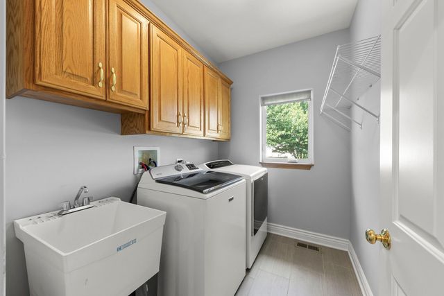 2367 Angela Lane, Aurora, IL 60502