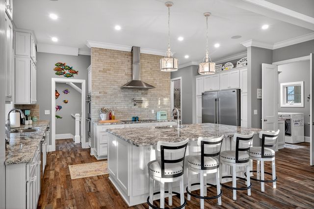 205 Clover St, Granville, TN 38564