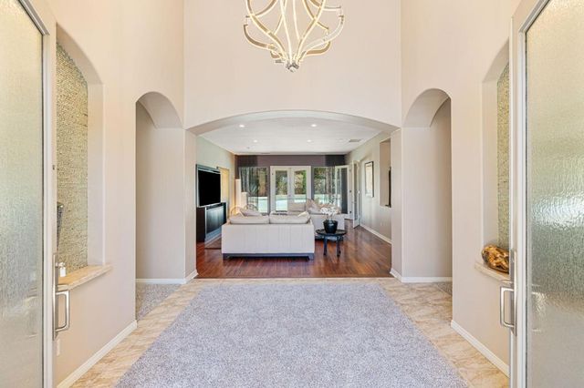 66 Victor Hugo Road, Rancho Mirage, CA 92270
