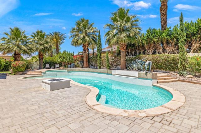 66 Victor Hugo Road, Rancho Mirage, CA 92270