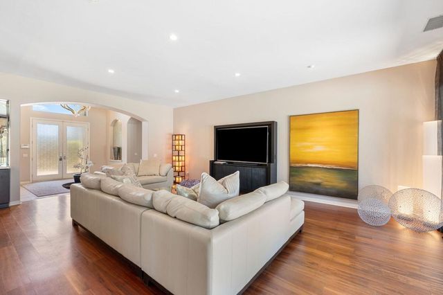 66 Victor Hugo Road, Rancho Mirage, CA 92270