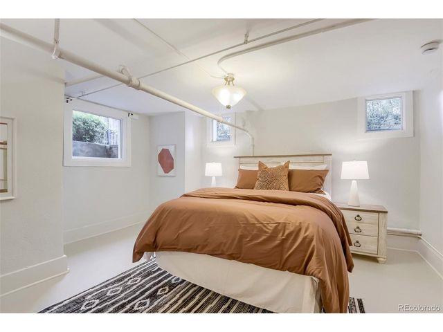 405 S Corona St, Denver, CO 80209