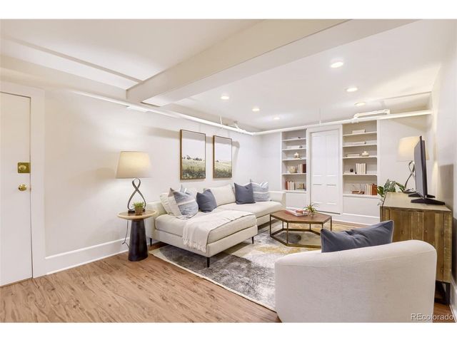 405 S Corona St, Denver, CO 80209