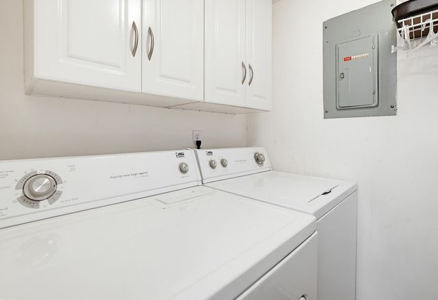 5760 Pine Wood Drive D-1, Greenacres, FL 33463