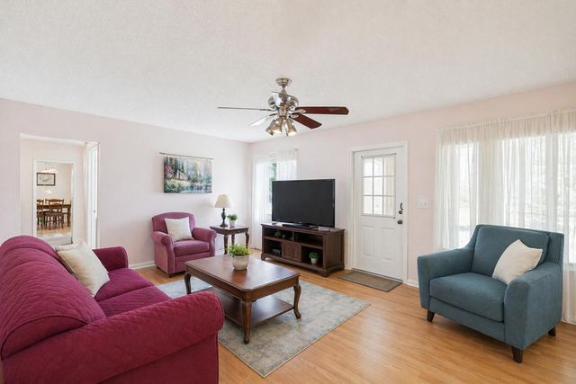 5760 Pine Wood Drive D-1, Greenacres, FL 33463