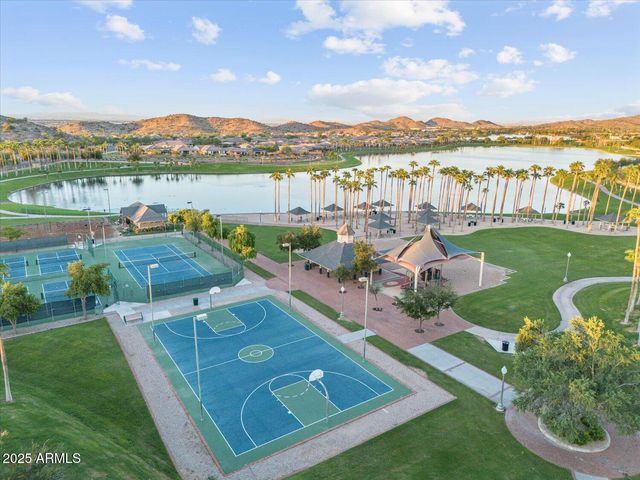 16539 W WINSTON Drive, Goodyear, AZ 85338