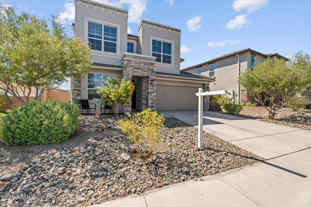 16539 W WINSTON Drive, Goodyear, AZ 85338