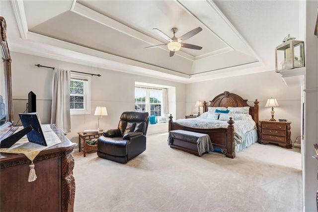 7934 NW 76th Terrace, Kansas City, MO 64152