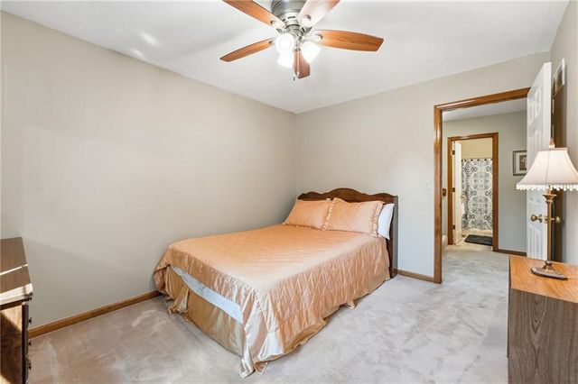 7934 NW 76th Terrace, Kansas City, MO 64152