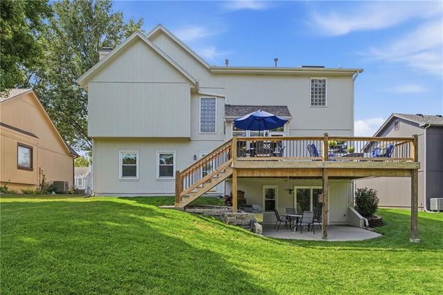 7934 NW 76th Terrace, Kansas City, MO 64152
