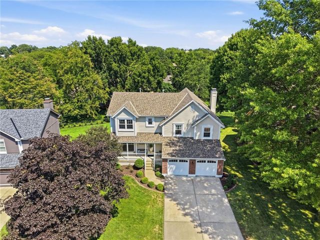 7934 NW 76th Terrace, Kansas City, MO 64152
