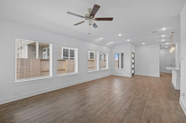 5226 Big Dipper Drive, Iowa Colony, TX 77583