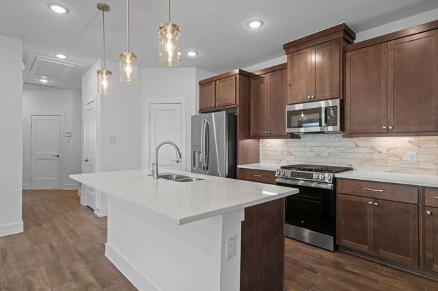 5226 Big Dipper Drive, Iowa Colony, TX 77583