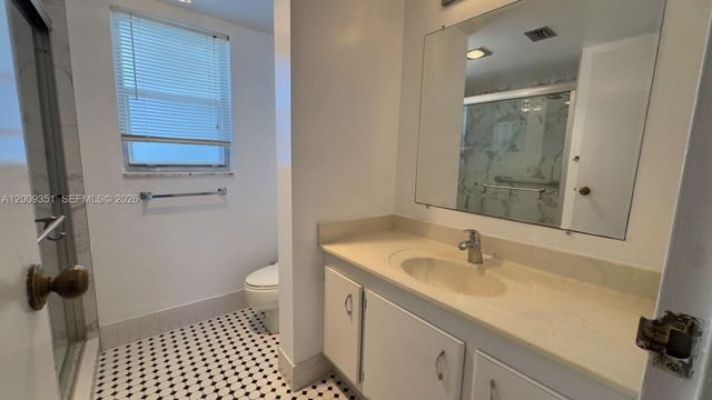 3597 Birdie Drive 308, Greenacres, FL 33460