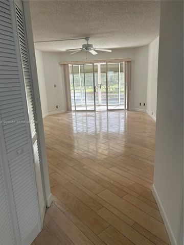 3597 Birdie Drive 308, Greenacres, FL 33460