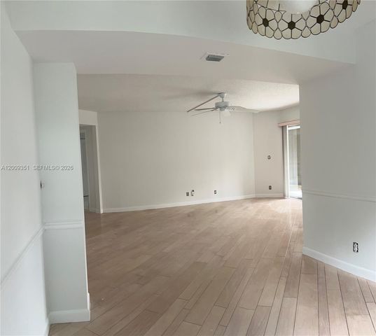 3597 Birdie Drive 308, Greenacres, FL 33460