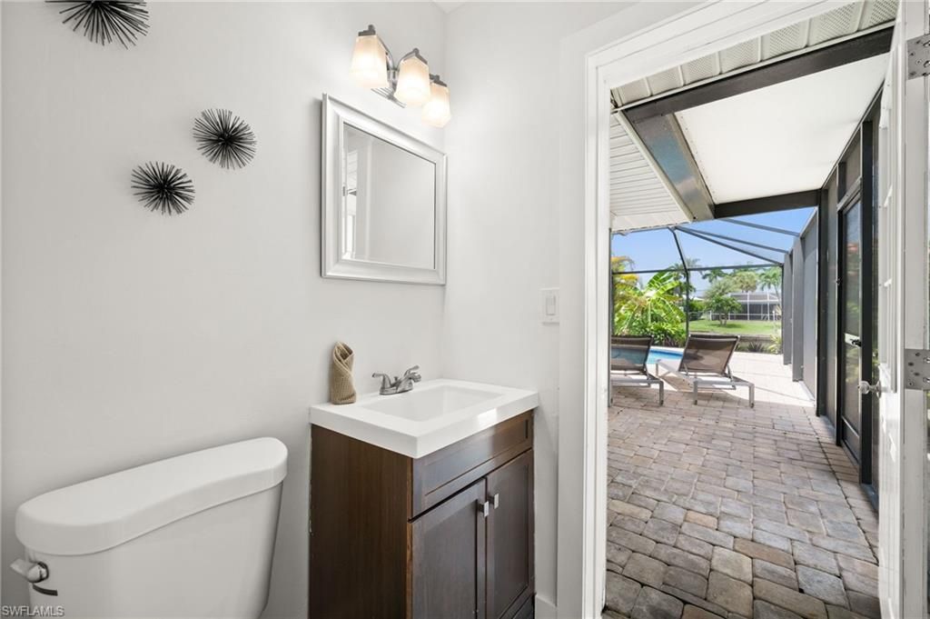 Image 22 of property listing at 5122 SW 3rd AVE, Cape Coral, FL 33914