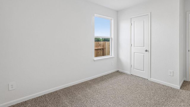 25525 Farmers Crop LN, Elgin, TX 78621
