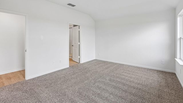 25525 Farmers Crop LN, Elgin, TX 78621