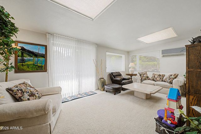 7138 N 11TH Avenue, Phoenix, AZ 85021