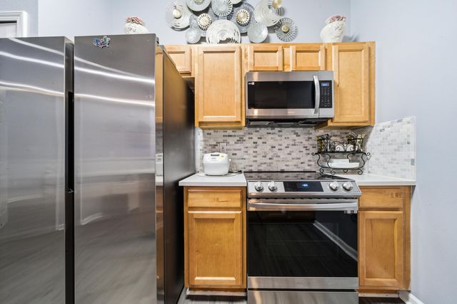 6069 Maggies Circle 103, Jacksonville, FL 32244