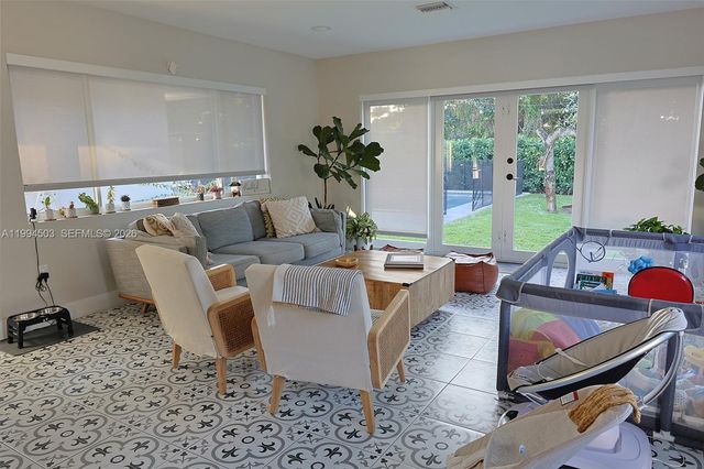 10804 NW 2nd Ave, Miami Shores, FL 33168