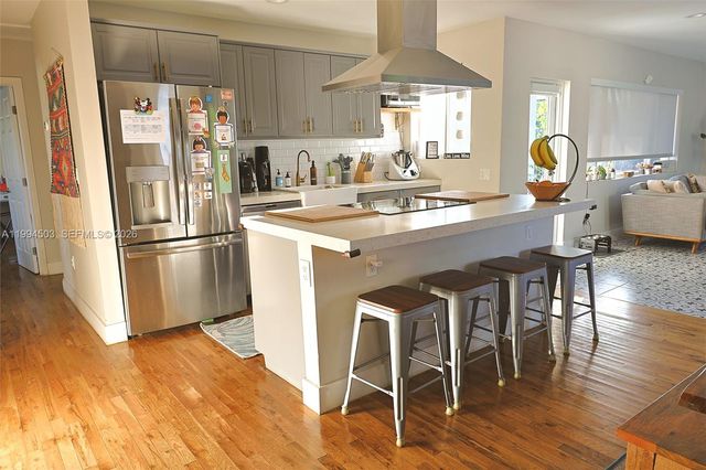 10804 NW 2nd Ave, Miami Shores, FL 33168