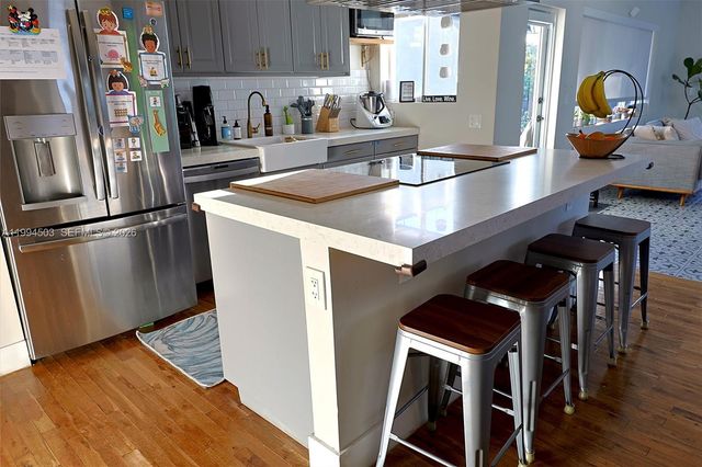 10804 NW 2nd Ave, Miami Shores, FL 33168