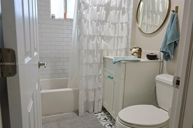 10804 NW 2nd Ave, Miami Shores, FL 33168