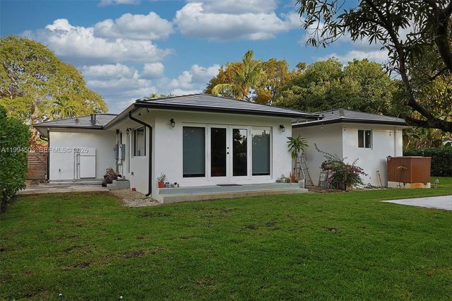 10804 NW 2nd Ave, Miami Shores, FL 33168